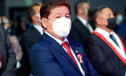 Guido Bellido afirma que solicitó pasajes para “Pinturita” a Daniel Abarca, exasesor del Mincetur