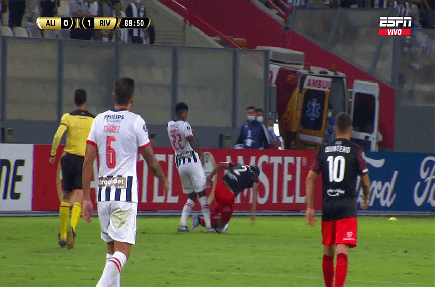 Aldair Rodríguez recibe cinco partidos de suspensión en la Copa Libertadores