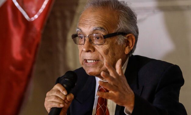 Aníbal Torres revela que presentó su renuncia al cargo, pero el presidente no la aceptó