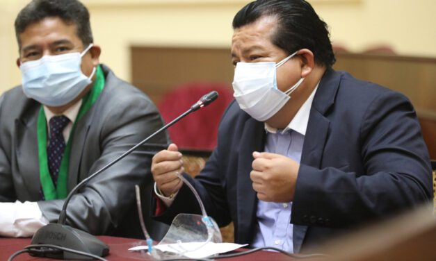 Exabogado de Bruno Pacheco asegura que exsecretario posee “suficiente documentación” que compromete a Pedro Castillo