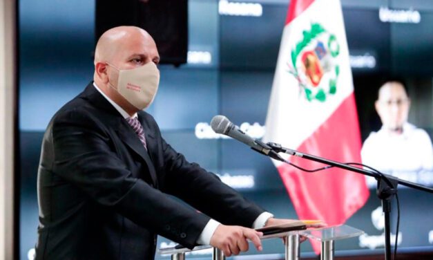 Ministro de Cultura: “El Gobierno no va a imponer una nueva Constitución”