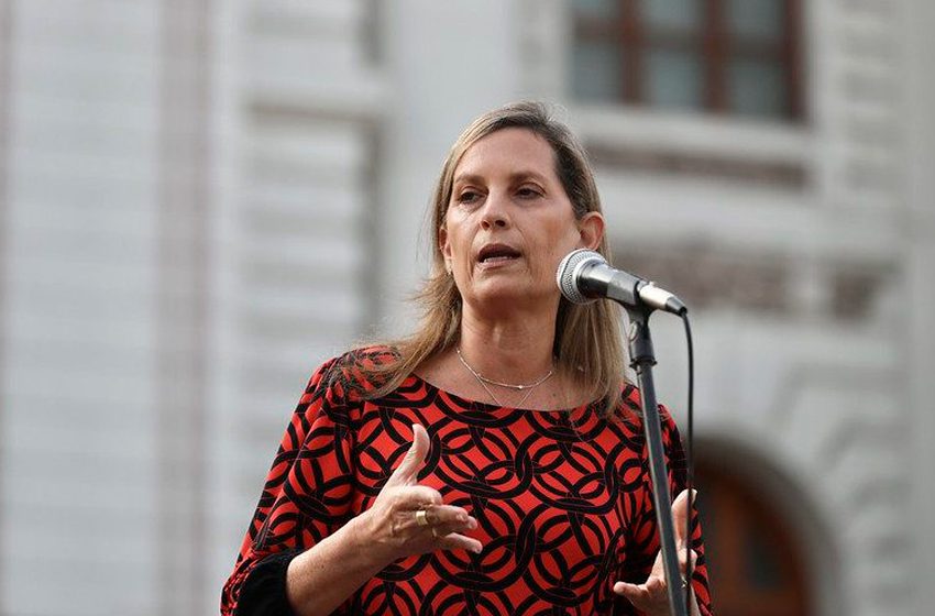 Presidenta del Congreso: “Si para que se vaya Pedro Castillo nos tenemos que ir todos, nos vamos”