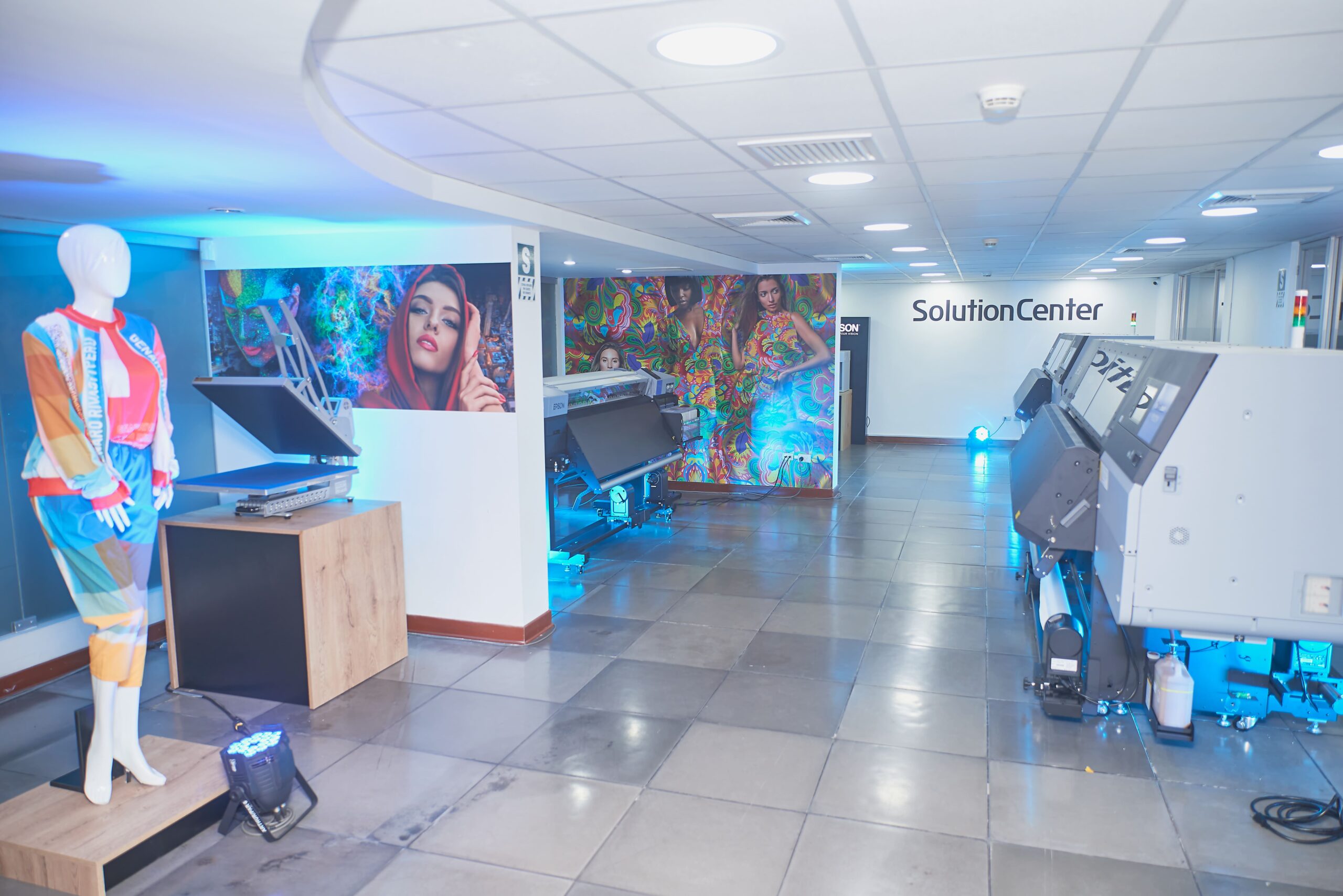 EPSON inaugura su Solutions Center para impulsar la industria textil peruana