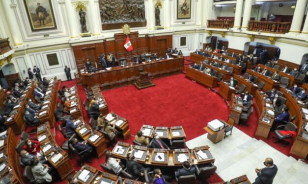 Congreso aprueba ley para que trabajadores tengan dos días de licencia para chequeos oncológicos preventivos