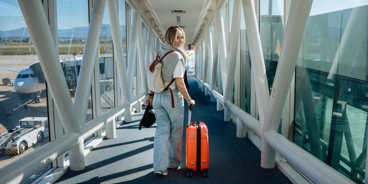 Viajar sin gastar de más: cinco claves para planificar un viaje inteligente y cuidar tu presupuesto