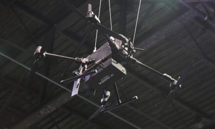 CONOCE EL DRON QUE PUEDE DETECTAR LAS COMUNICACIONES ENEMIGAS DESDE 100 METROS DE ALTURA Y EN DECENAS DE KILÓMETROS A LA REDONDA