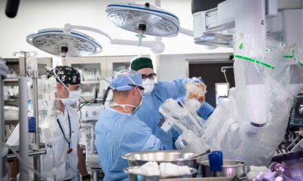 Cleveland Clinic marca un hito con su primer trasplante de pulmón asistido por robot en EE. UU.