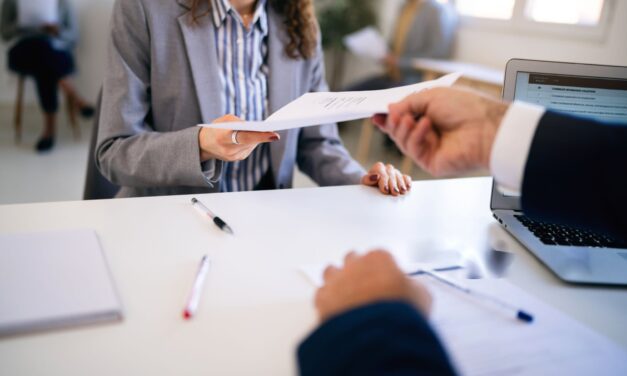Adiós al CV perfecto: cómo se está evaluando hoy el talento y qué debes hacer para destacar