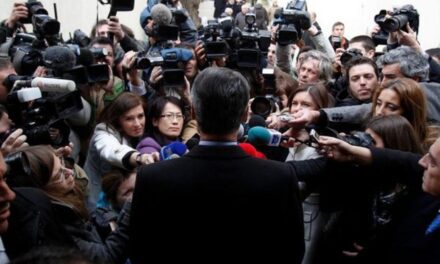 1 DE OCTUBRE: EL PERIODISMO QUE NOS UNE, LA HISTORIA QUE NOS COMPROMETE